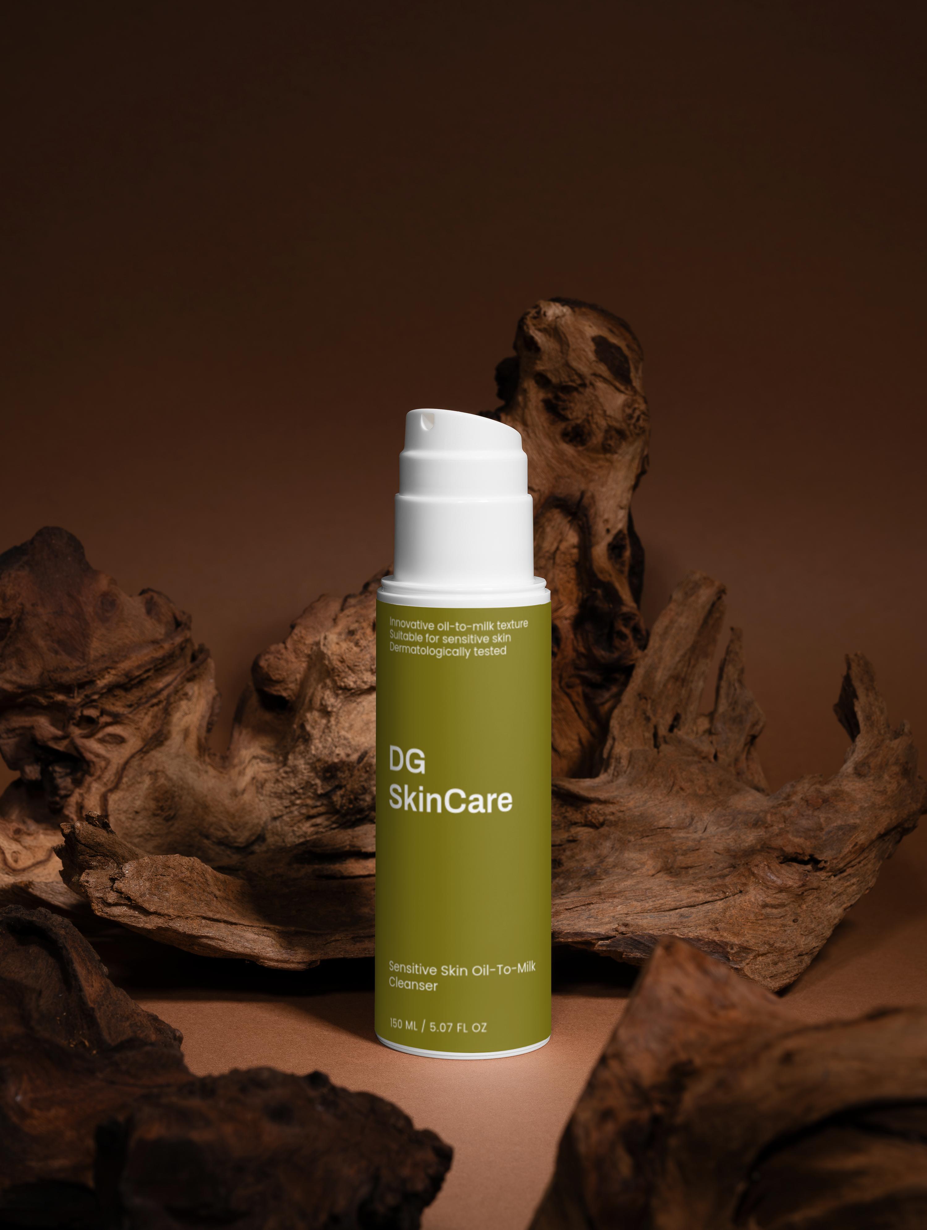 Sensitive Skin Oil-To-Milk Cleanser